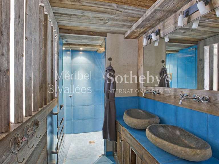 Chalet meribel-les-allues - 5 bedrooms - 260m²