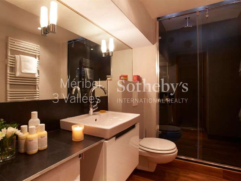 Chalet meribel-les-allues - 5 bedrooms - 179m²