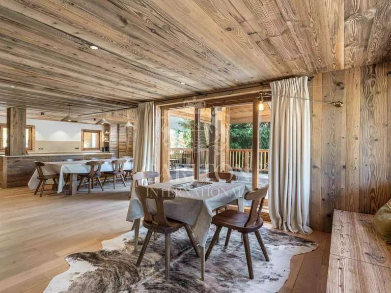 Chalet Meribel-les-allues - 5 chambres - 250m²