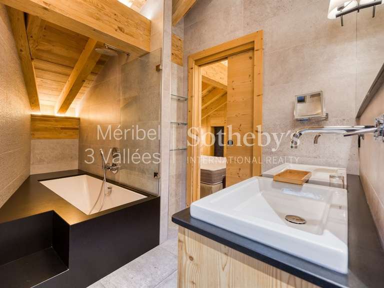 Chalet meribel-les-allues - 7 bedrooms - 287m²