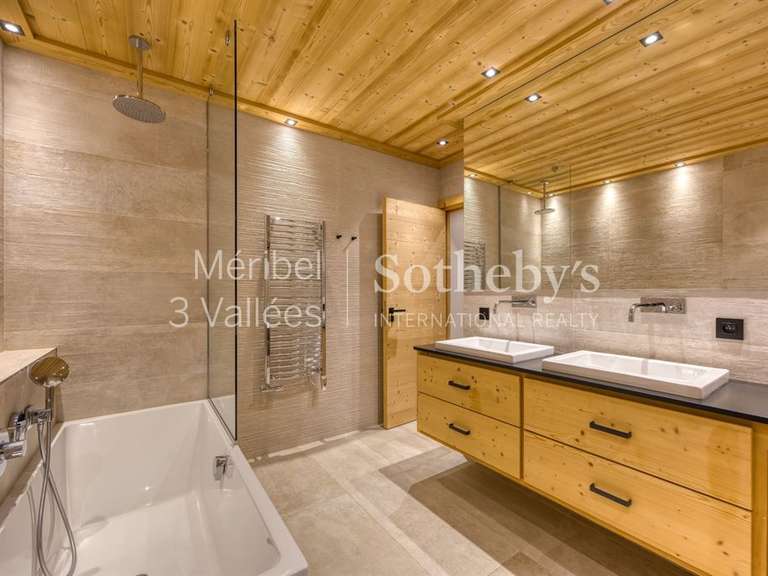 Chalet meribel-les-allues - 7 bedrooms - 287m²