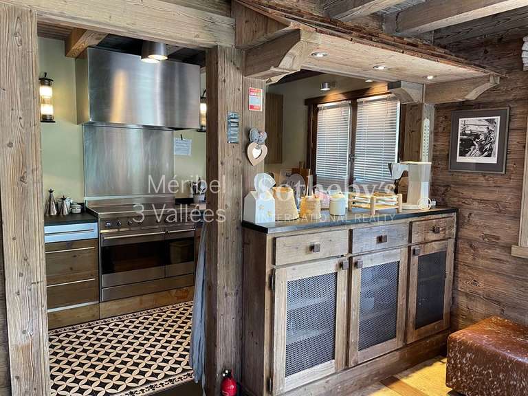 Chalet meribel-les-allues - 5 bedrooms - 250m²