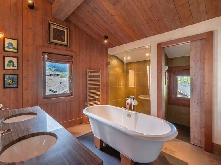 Chalet Meribel-les-allues - 6 chambres - 226m²