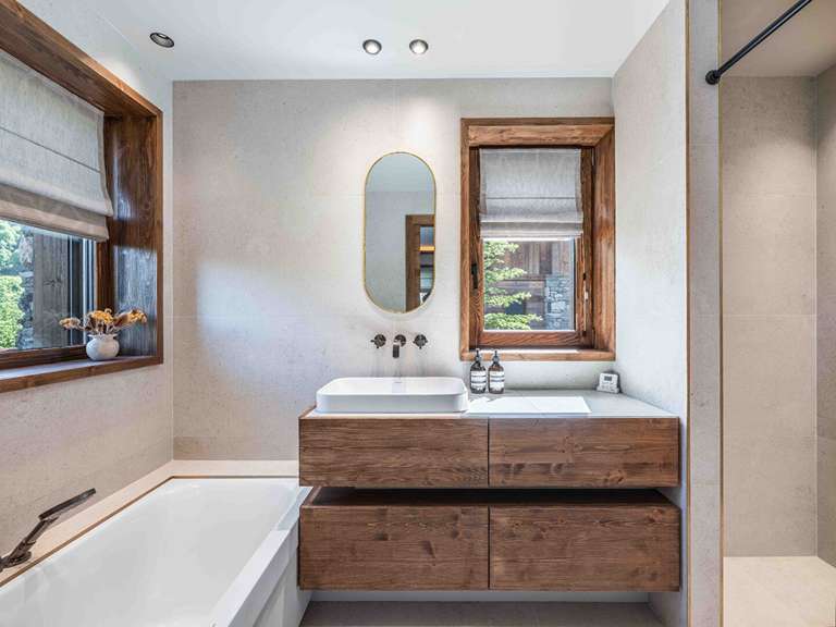 Chalet Meribel-les-allues - 5 chambres - 272m²