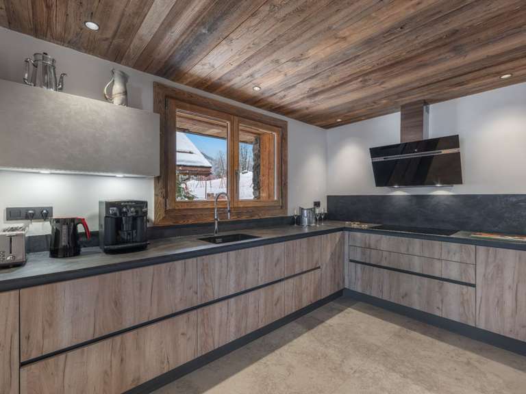 Chalet Meribel-les-allues - 4 chambres - 248m²