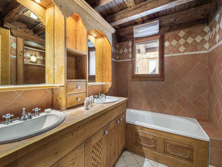 Chalet Meribel-les-allues - 5 chambres - 192m²