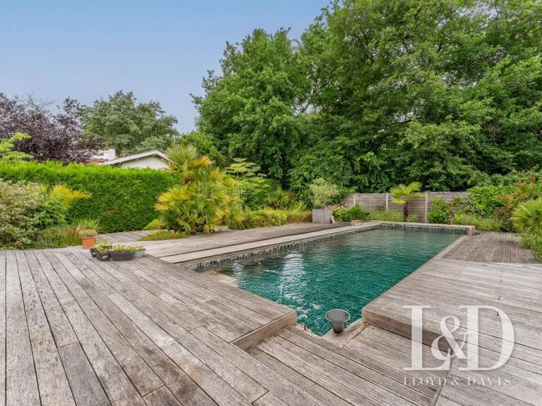 Maison Mérignac - 4 chambres - 260m²