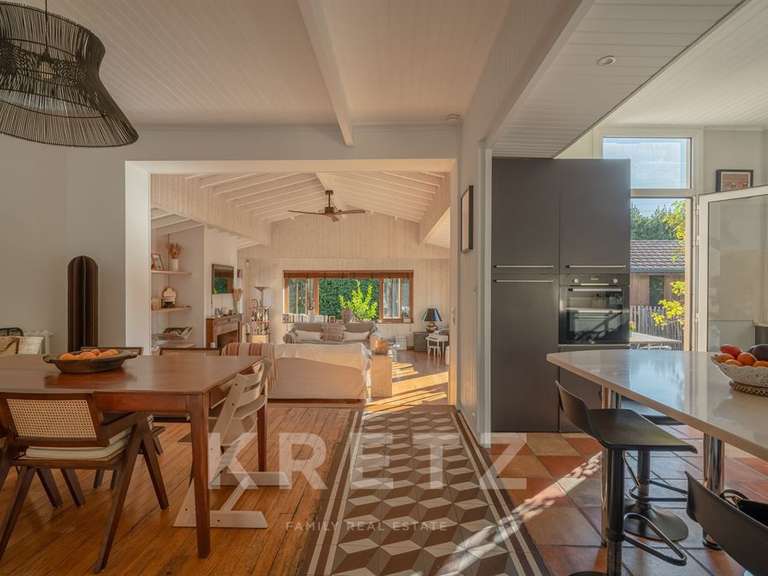 Maison Mérignac - 5 chambres - 160m²