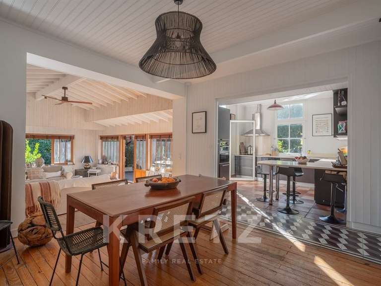 Maison Mérignac - 5 chambres - 160m²