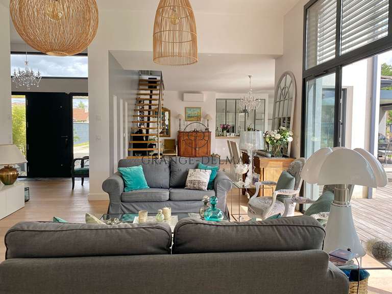 Maison Mérignac - 4 chambres - 182m²