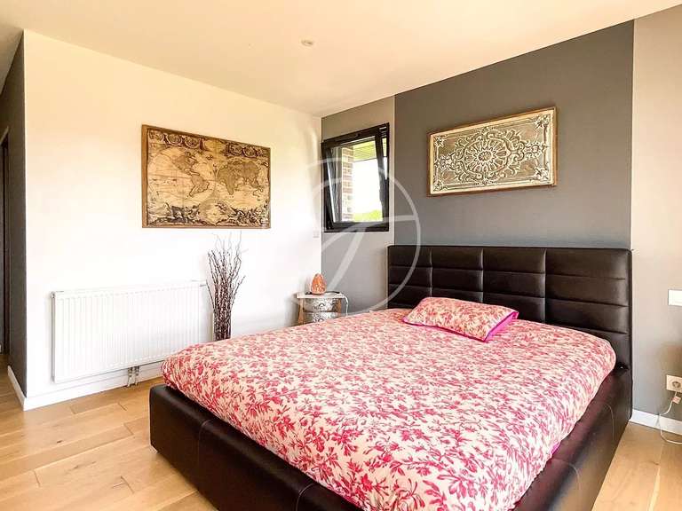 Maison Mérignies - 3 chambres - 283m²