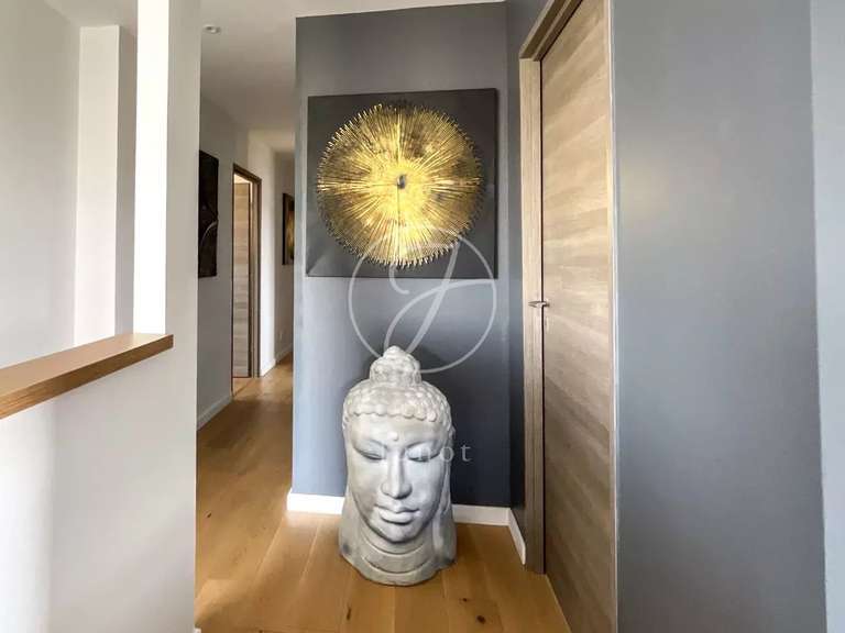 Maison Mérignies - 3 chambres - 283m²