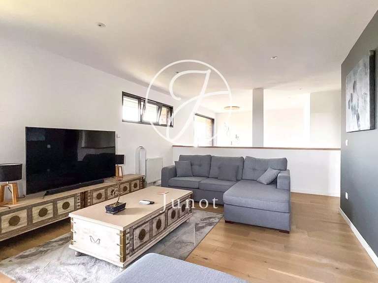 House Mérignies - 3 bedrooms - 283m²