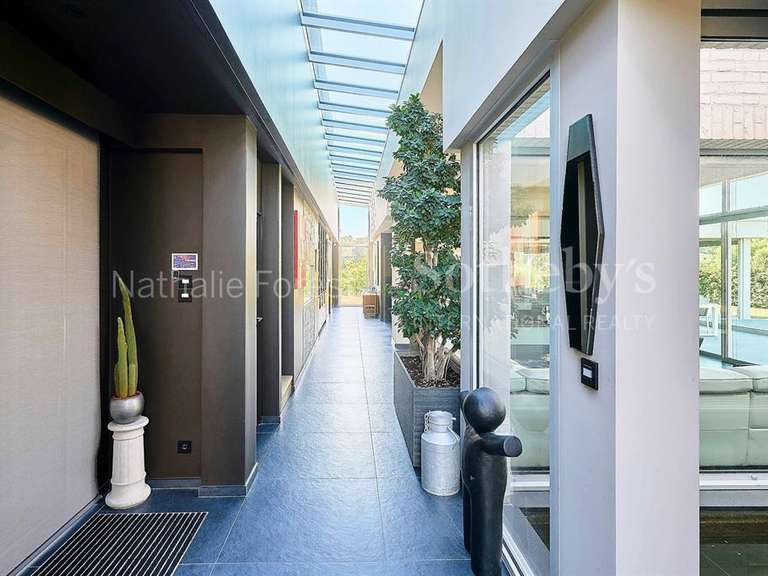 Maison Mérignies - 4 chambres - 283m²