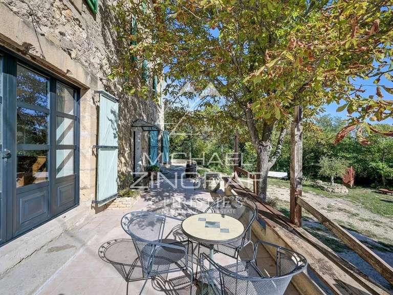 Maison Mérindol - 7 chambres - 530m²