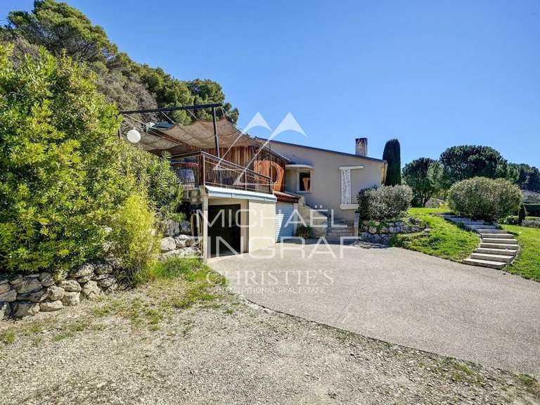 Maison Mérindol - 4 chambres - 210m²