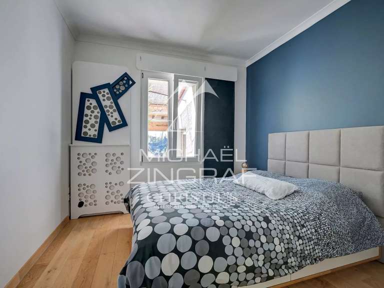 Maison Mérindol - 4 chambres - 210m²