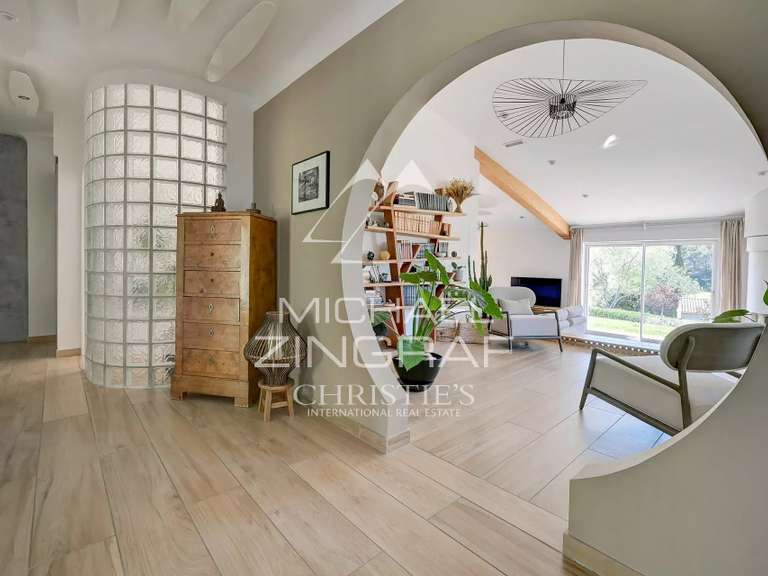 Maison Mérindol - 4 chambres - 210m²