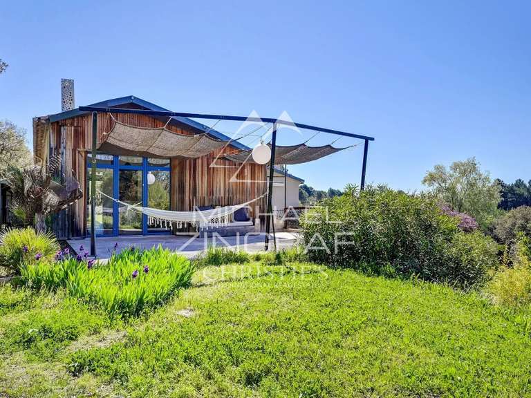 Maison Mérindol - 4 chambres - 210m²