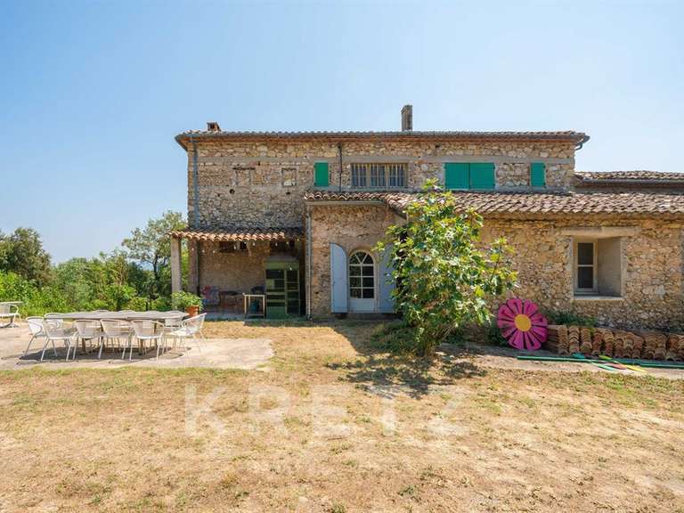 Maison Mérindol - 7 chambres - 260m²
