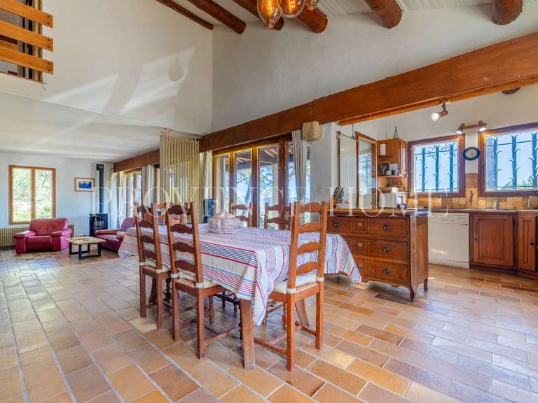 Maison Mérindol - 4 chambres - 140m²