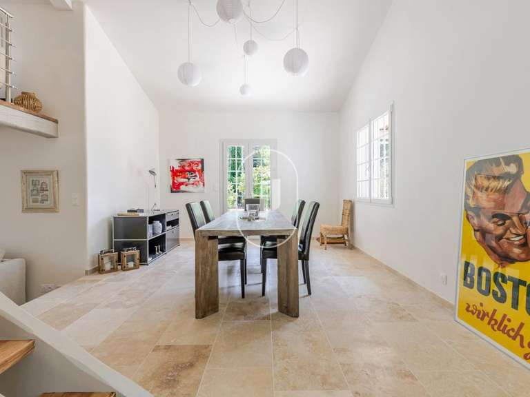 Villa Mérindol - 2 bedrooms - 125m²