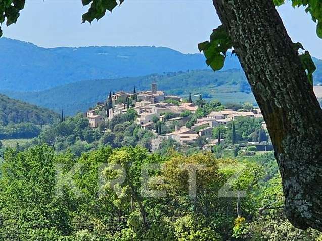 Maison Mérindol-les-Oliviers - 5 chambres - 208m²