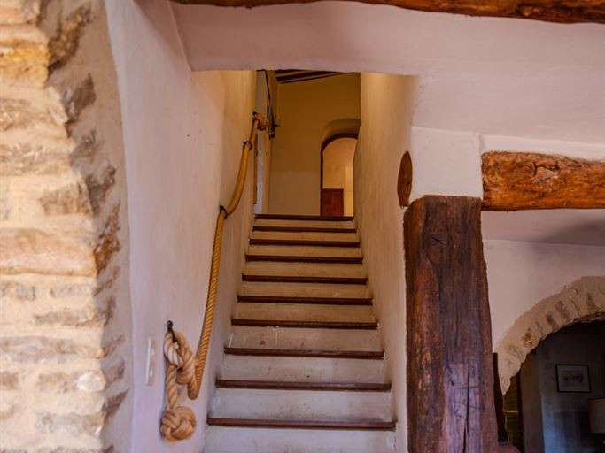 Maison Mérindol-les-Oliviers - 5 chambres - 208m²