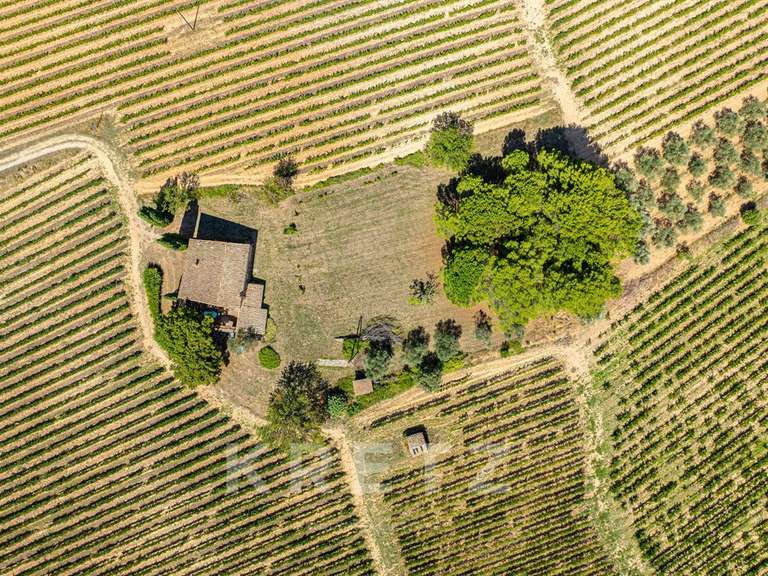 Maison Mérindol-les-Oliviers - 5 chambres - 208m²