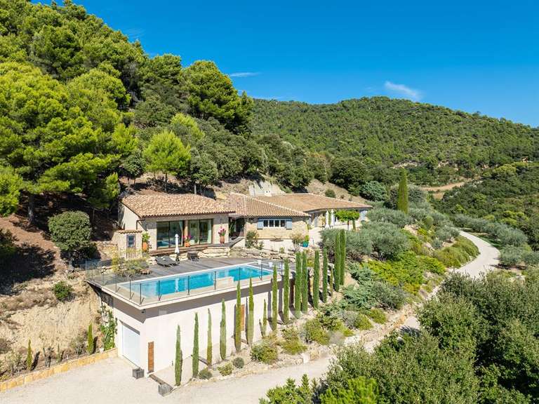 Maison Mérindol-les-Oliviers - 4 chambres - 228m²