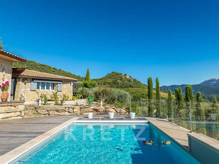 Maison Mérindol-les-Oliviers - 4 chambres - 228m²