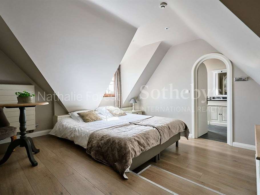 Maison Merris