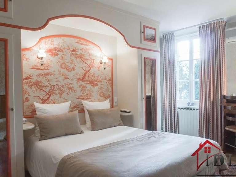 Maison Mervans - 13 chambres - 460m²