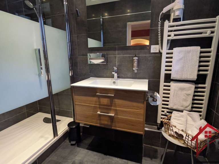 Villa Mervans - 9 chambres - 450m²