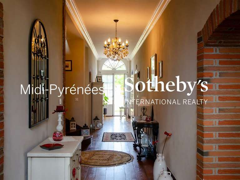 Maison Merville - 7 chambres - 498m²