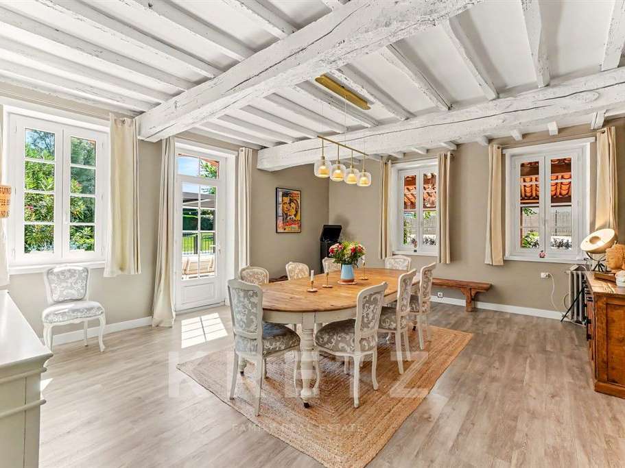 Maison Merville