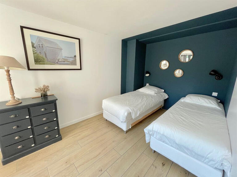 Maison Merville-Franceville-Plage - 5 chambres - 380m²