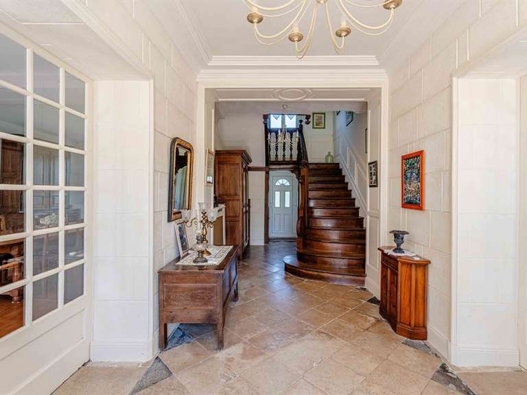 Maison Merville-Franceville-Plage - 7 chambres - 367m²
