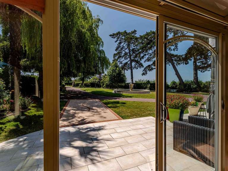 Maison Merville-Franceville-Plage - 7 chambres - 367m²