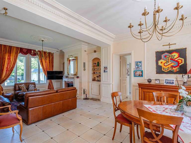 Maison Merville-Franceville-Plage - 7 chambres - 367m²