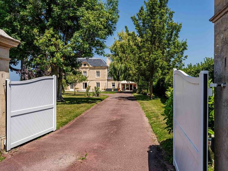 Maison Merville-Franceville-Plage - 7 chambres - 367m²
