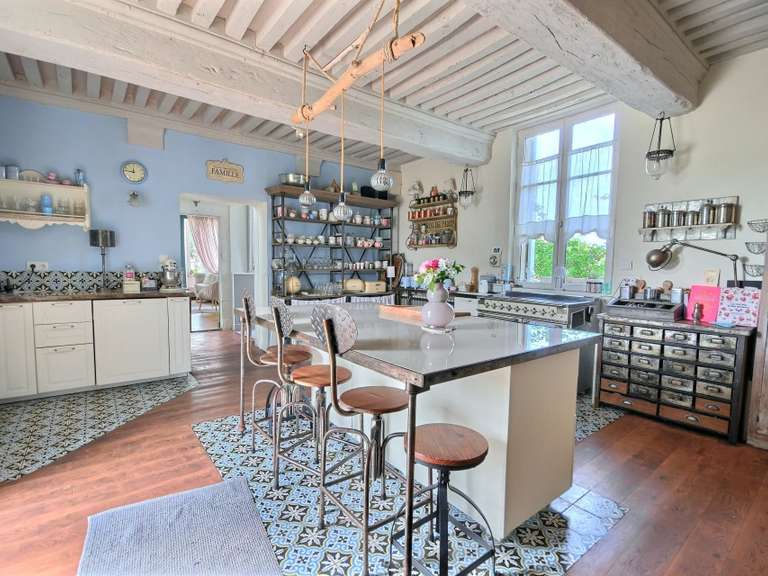 Propriété Merville-Franceville-Plage - 9 chambres - 310m²
