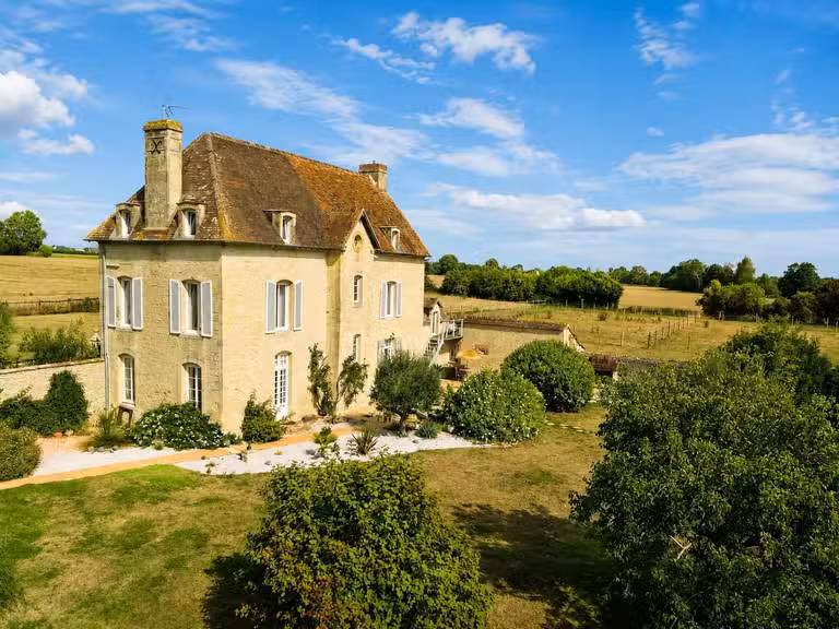 Propriété Merville-Franceville-Plage - 9 chambres - 310m²