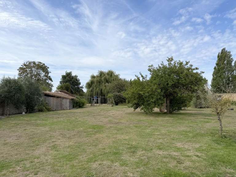 Propriété Merville-Franceville-Plage - 9 chambres - 310m²