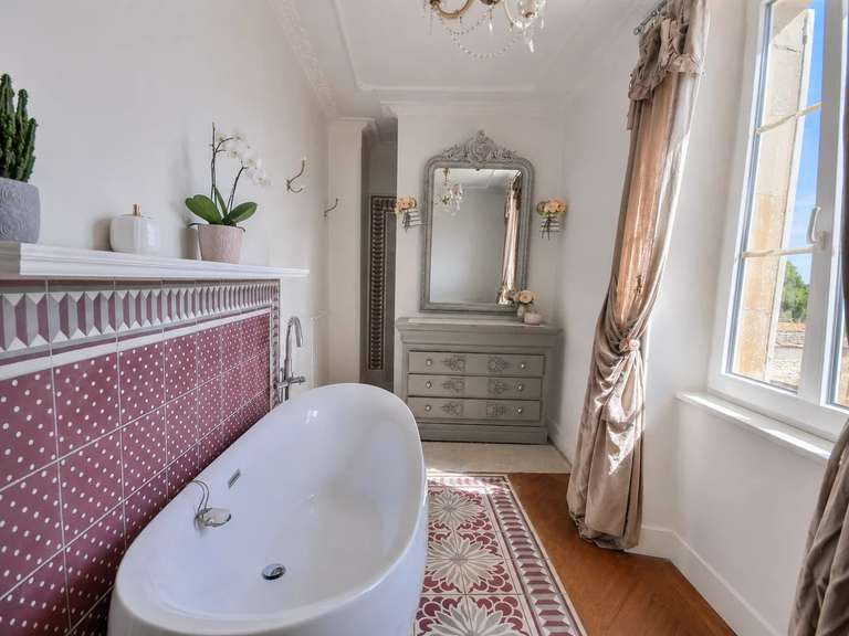 Propriété Merville-Franceville-Plage - 9 chambres - 310m²