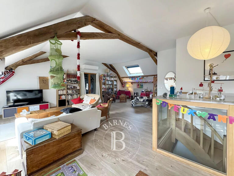 Maison Méry - 8 chambres - 468m²