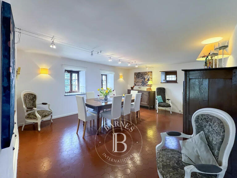 Maison Méry - 8 chambres - 468m²