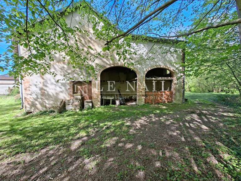 Maison Méry-sur-Seine - 6 chambres - 341m²