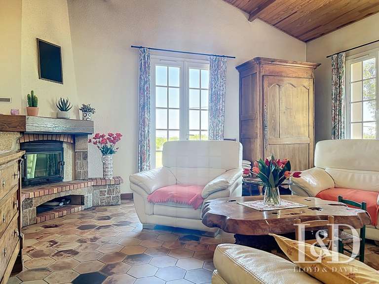 Maison Meschers-sur-Gironde - 5 chambres - 263m²