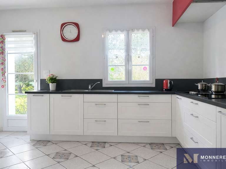 Maison Meschers-sur-Gironde - 4 chambres - 205m²